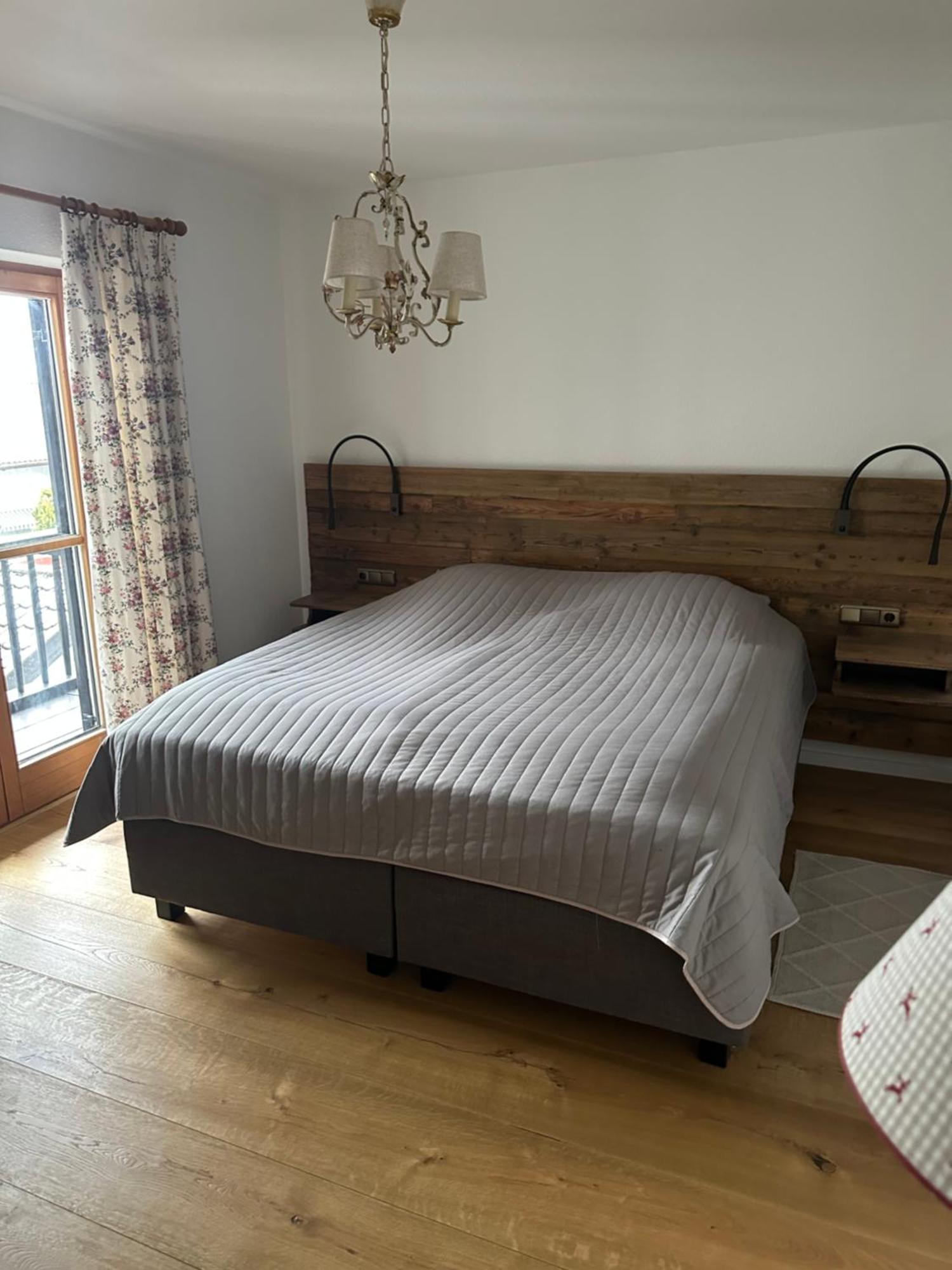 Gaestehaus Antonia Garmisch-Partenkirchen Exteriér fotografie